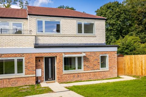 3 bedroom semi-detached house for sale, Fairoak Close, Kenley, CR8