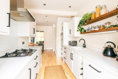 2 bedroom end of terrace house for sale, Staple Hill, Bristol BS16