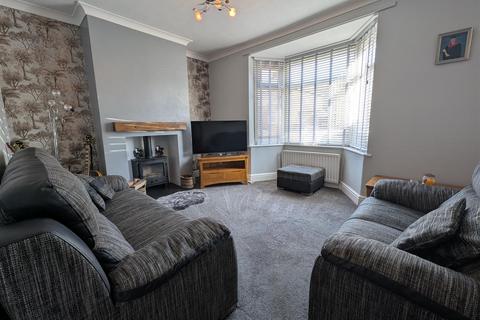 3 bedroom semi-detached house for sale, Leyburn Road, Darlington