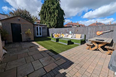 3 bedroom semi-detached house for sale, Leyburn Road, Darlington
