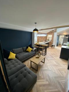 undefined, Daisy Road, Birmingham B16