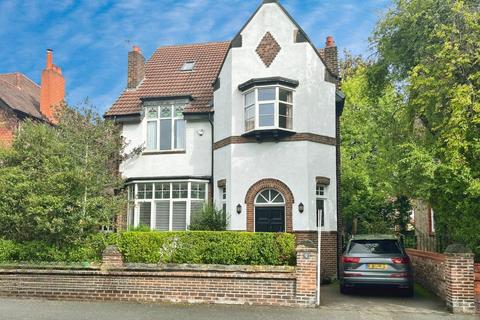 5 bedroom detached house to rent, Old Broadway, Didsbury, Manchester, M20