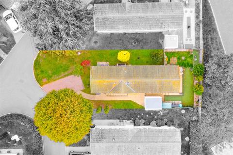 1 bedroom park home for sale, Halcyon Park, Pooles Lane, Hockley SS5