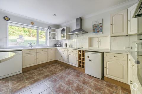 4 bedroom bungalow for sale, Highsted Valley, Rodmersham, Sittingbourne, Kent, ME9