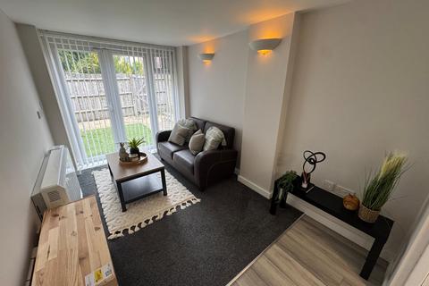 1 bedroom flat to rent, Wilton Avenue, Hampshire SO15
