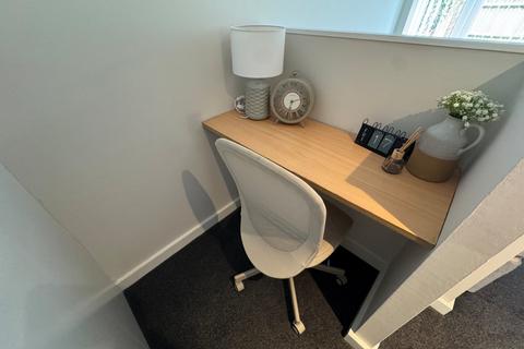 1 bedroom flat to rent, Wilton Avenue, Hampshire SO15