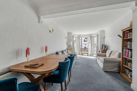 2 bedroom flat for sale, Torquay Harbourside