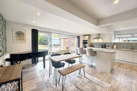 38 Bodmin Road, Astley, Manchester, M29 7EZ