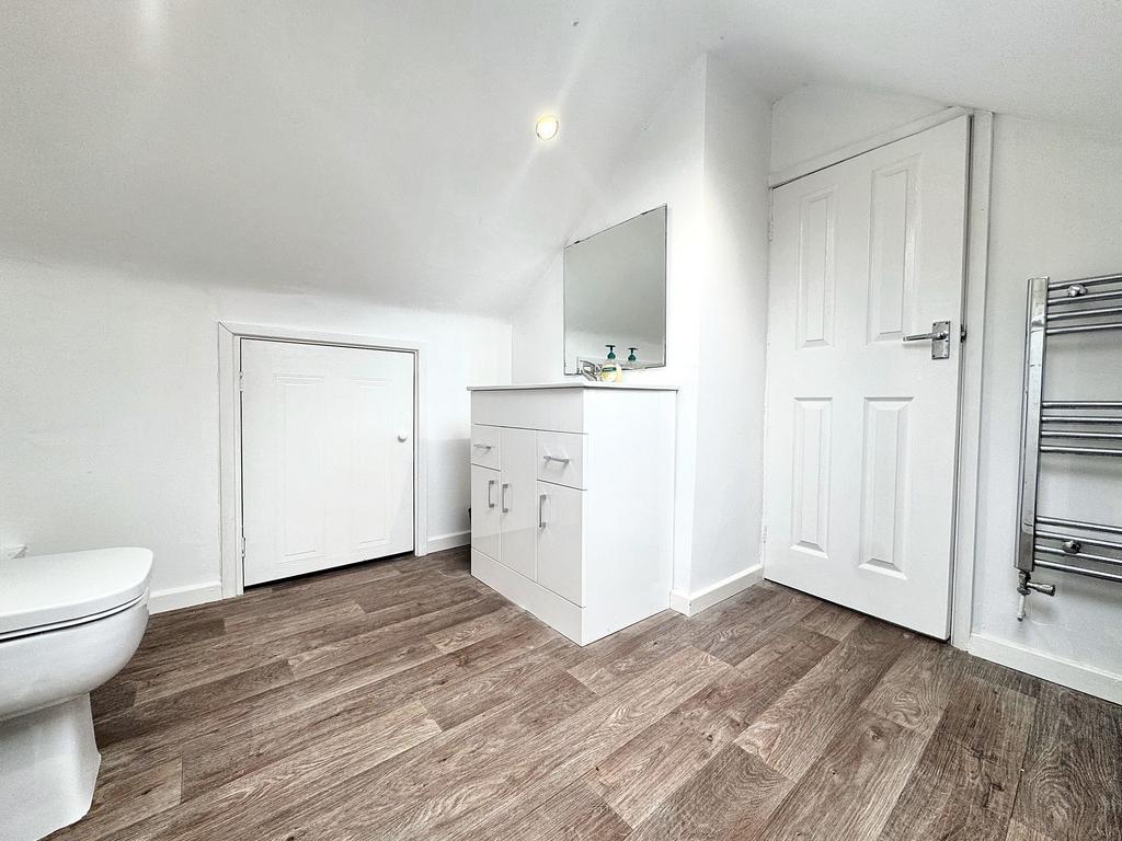 En-suite Guest W.C