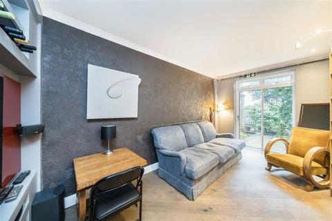 3 bedroom flat to rent, Montagu Square, London W1H