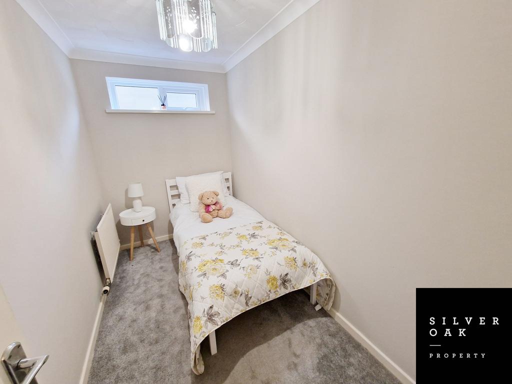 30 Fforest Rd (14)