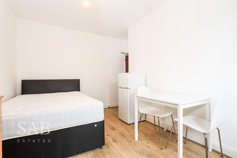 undefined, Northcote Avenue, Southall, UB1