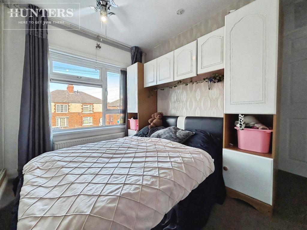 Pbox-bedroom-338400.jpeg