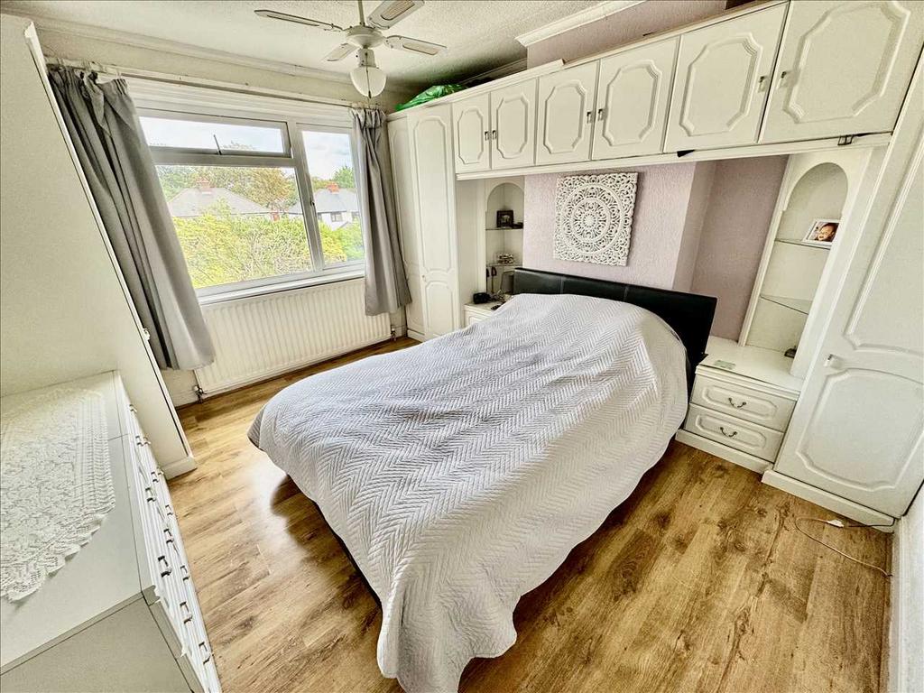 BEDROOM 2 (Rear)