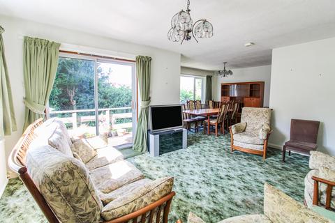 undefined, Church Avenue,  Farnborough , GU14