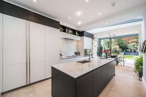6 bedroom semi-detached house for sale, Arkwright Road, London NW3
