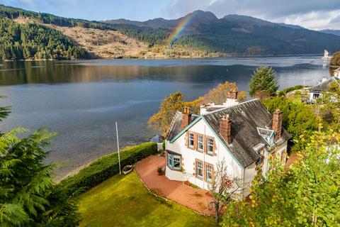 undefined, Inverallt, Portincaple, Helensburgh, G84 0EU