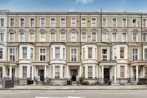 2 bedroom flat to rent, Warwick Road, Earls Court, London, SW5
