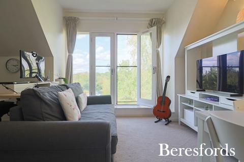 2 bedroom apartment for sale, Cornsland Close, Upminster, RM14