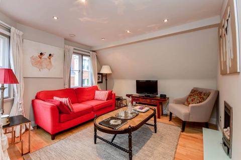 2 bedroom flat for sale, Kensington High Street, Kensington, London, W8
