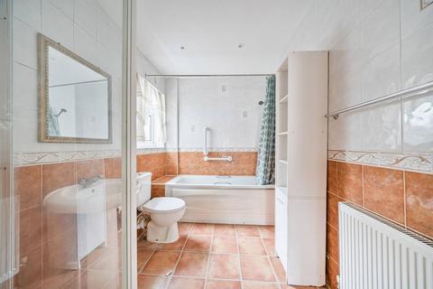 undefined, Toorack Road, Harrow, HA3