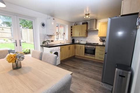 3 bedroom semi-detached house for sale, Barn Owl Place, Kidderminster, DY10