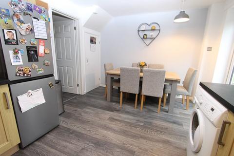 3 bedroom semi-detached house for sale, Barn Owl Place, Kidderminster, DY10