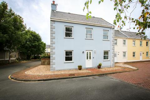 La Couture, St Peter Port, Guernsey, GY1