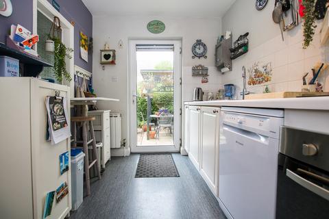 2 bedroom property for sale, La Couture, St Peter Port, Guernsey, GY1