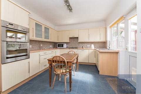 undefined, Ebford, Exeter EX3