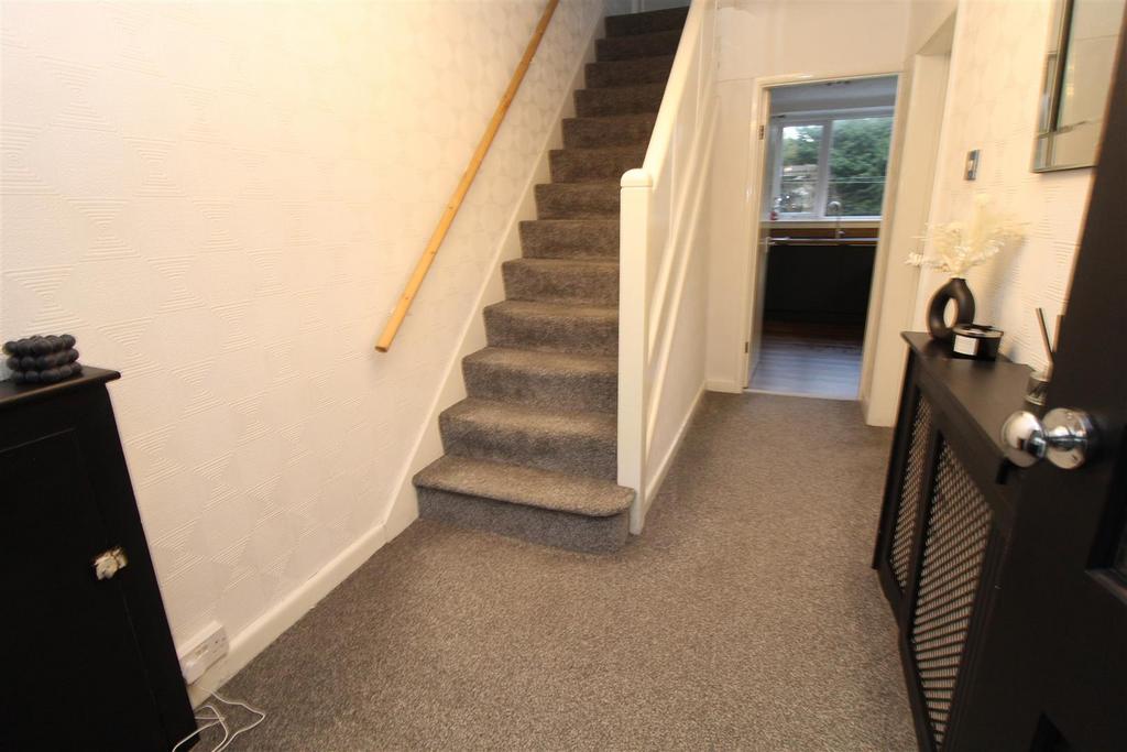 Hall1.JPG
