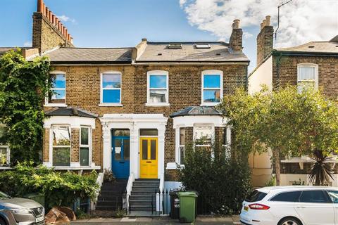 Shardeloes Road, London SE14