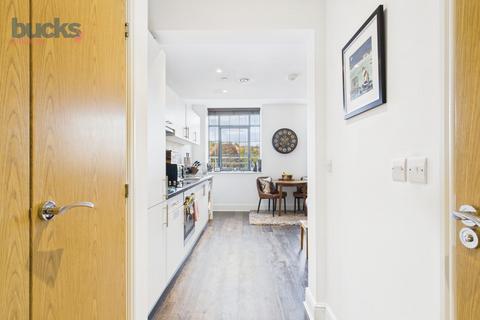 1 bedroom flat for sale, Leigh Street, High Wycombe , Buckinghamshire, HP11 2WR