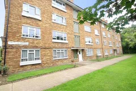 Greystoke Gardens, Ealing, W5