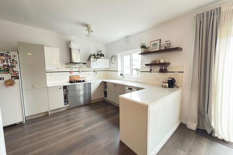 4 bedroom semi-detached house for sale, Grasmere Gardens, Harrow HA3