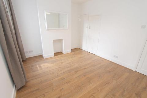 368 Carshalton Road, Carshalton, SM5 3PT