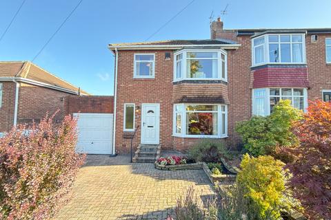 3 bedroom semi-detached house for sale, Bellister Grove, Fenham, Newcastle upon Tyne, NE5