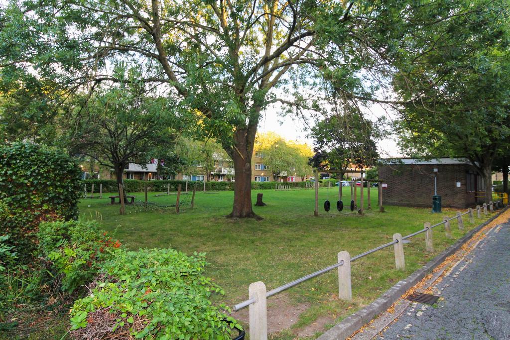 Communal Grounds