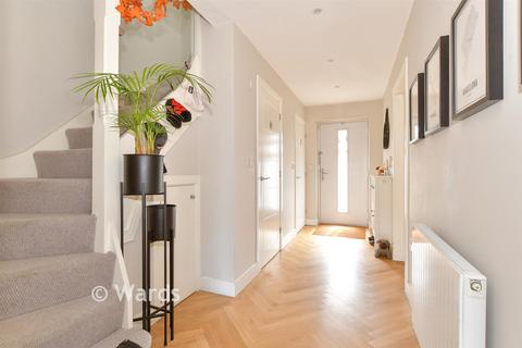 3 bedroom detached house for sale, Commodores Close, Minster-On-Sea, Sheerness, Kent