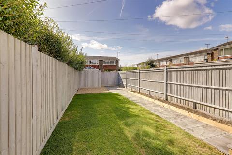 80 Castle Road, Worthing, BN13 1DQ