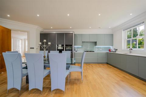 5 bedroom detached house for sale, Dry Arch Road, Sunningdale