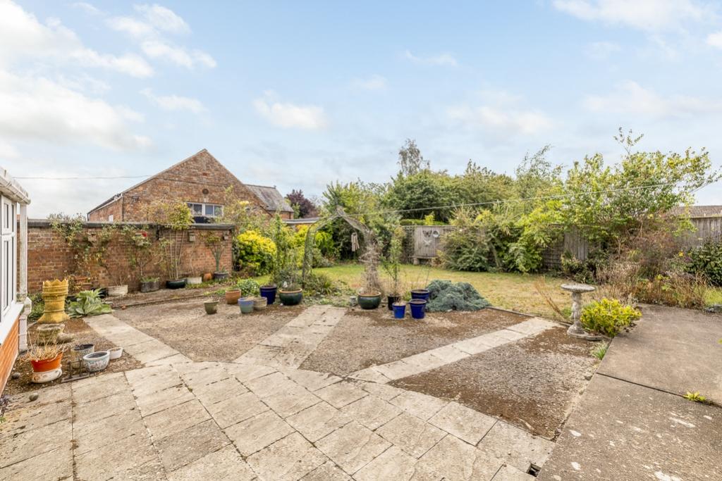 6 Fen Road (East Kirkby)-7