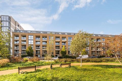 Canalside Square, London N1