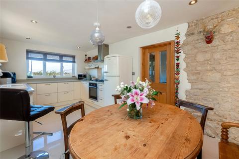 10 Alexandra Square, Chipping Norton, OX7 5HL