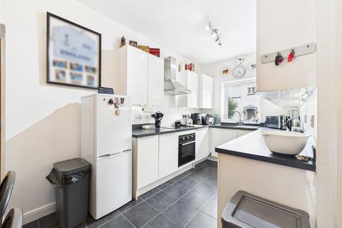 undefined, Newdawn Place, Cheltenham, Gloucestershire, GL51