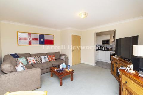 2 bedroom flat for sale, Fairhaven Road, Lytham St. Annes FY8