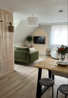 3 Woodside Place Cairn Road, Ilfracombe, EX34 8DL
