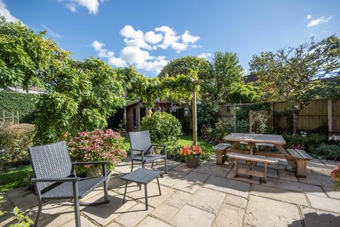 5 bedroom detached house for sale, Fismes Way, Wem SY4