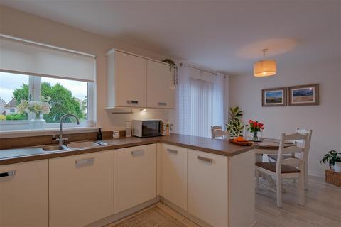 47 Balcastle Crescent, Carluke, ML8 4LG