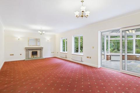 9 The Poplars, Burscough, Ormskirk, L40 7XG